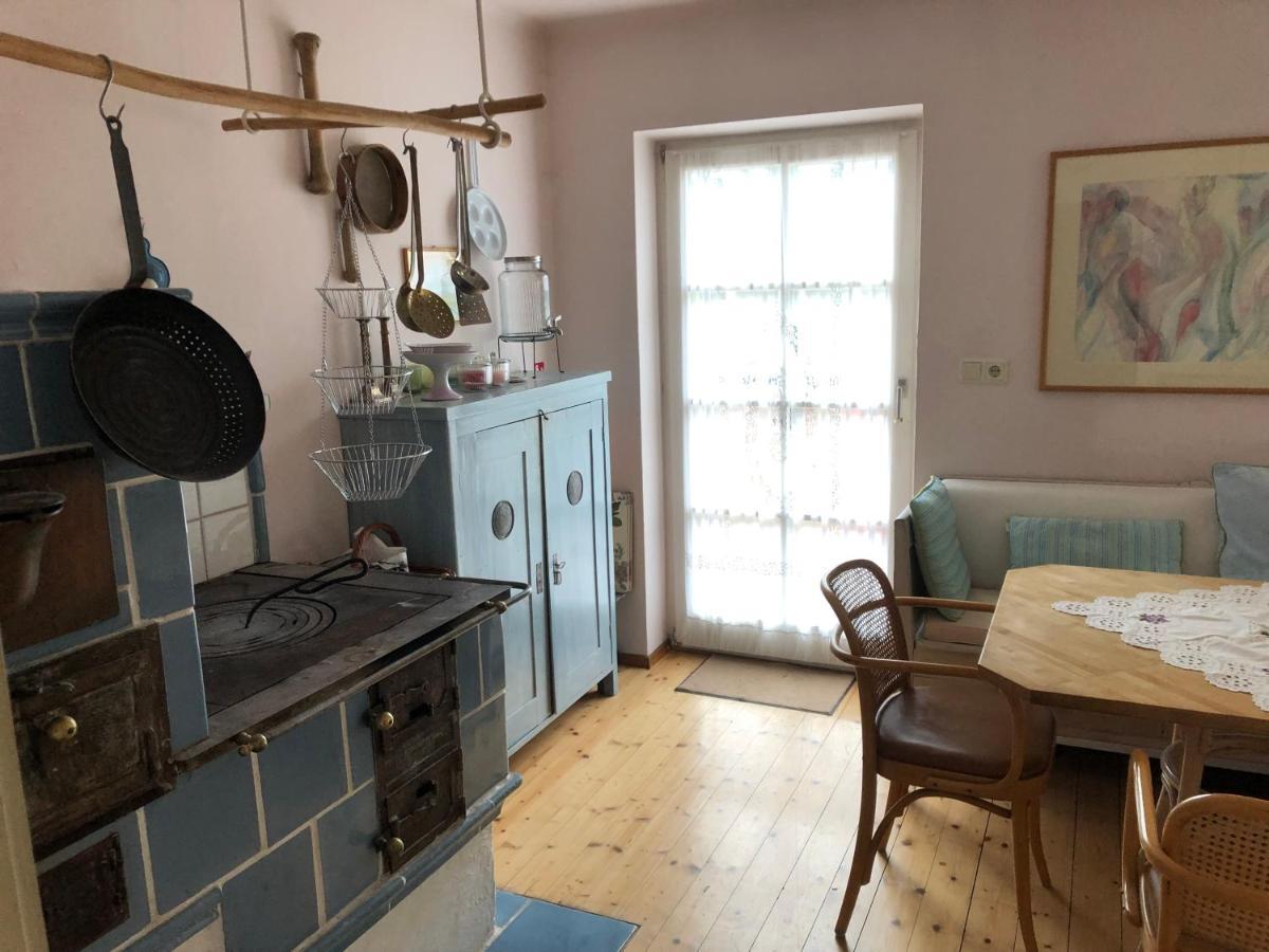 Haus Mit Sauna Und Privatem Badeteich In Anif Bei Salzburg Exterior foto