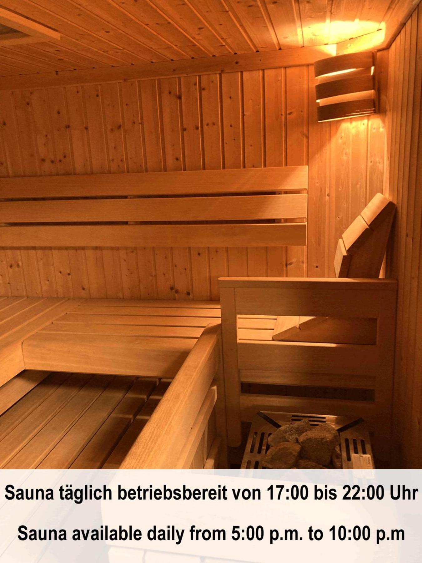 Haus Mit Sauna Und Privatem Badeteich In Anif Bei Salzburg Exterior foto